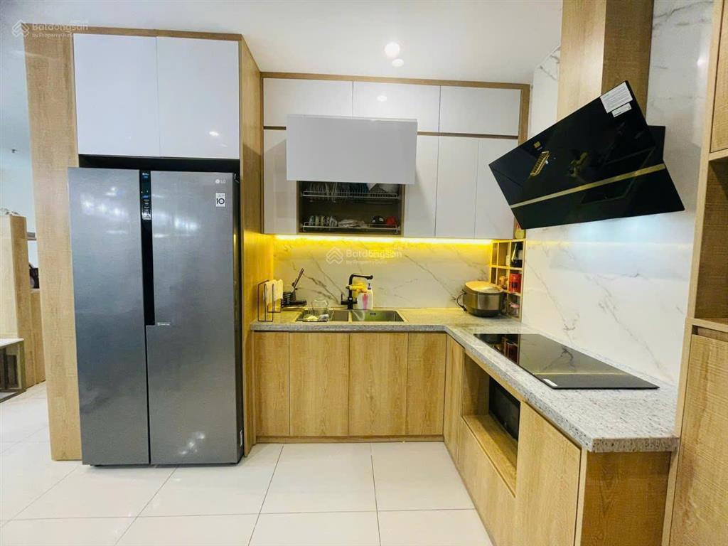 Chủ nhà cần tiền bán gấp căn 2ng góc +2vs giá 3 tỷ 950 tại vinhomes ocean park 1
