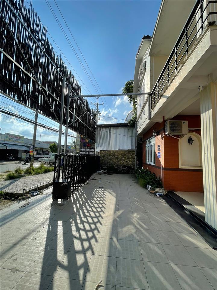 CHO THUÊ BIỆT THỰ MẶT BẰNG KINH DOANH – DIỆN TÍCH GẦN 1.000m²