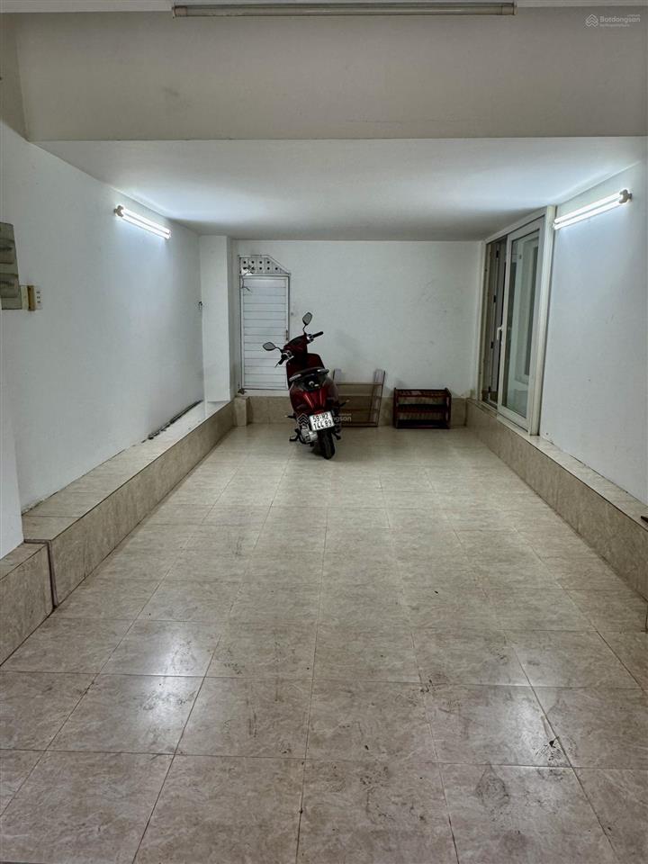 Cho thuê biệt thự 450m2, 5pn, 3wc, tại số 10, đường 14a, kdc t30, giá tốt chỉ với 23 triệu vnd