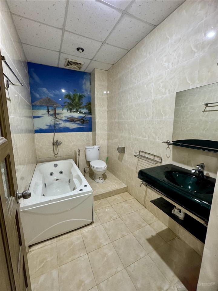 Cho thuê biệt thự 450m2, 5pn, 3wc, tại số 10, đường 14a, kdc t30, giá tốt chỉ với 23 triệu vnd