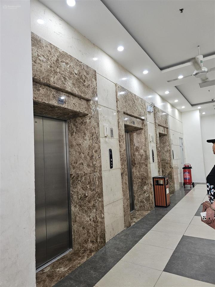 Chung cư gelexia 885 tam trinh, hoàng mai.
căn 2 ngủ 65m2 giá 4.4 tỉ
