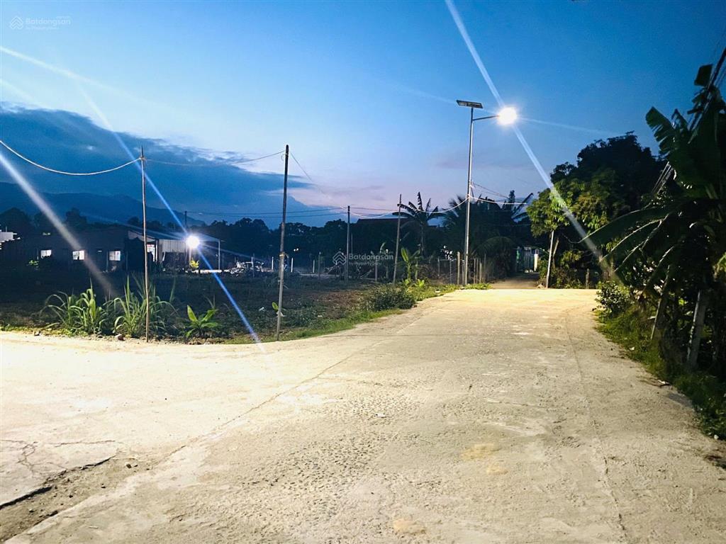 Bán đất thổ cư ven nha trang  xã suối dầu tỉnh khánh hòa sổ sẵn, hướng đông nam chỉ 1tỷ125