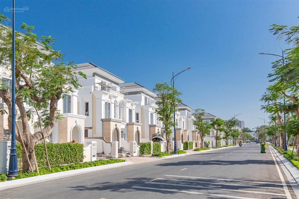 Bán căn biệt thự liền kề verosa park quận thủ đức 75m2