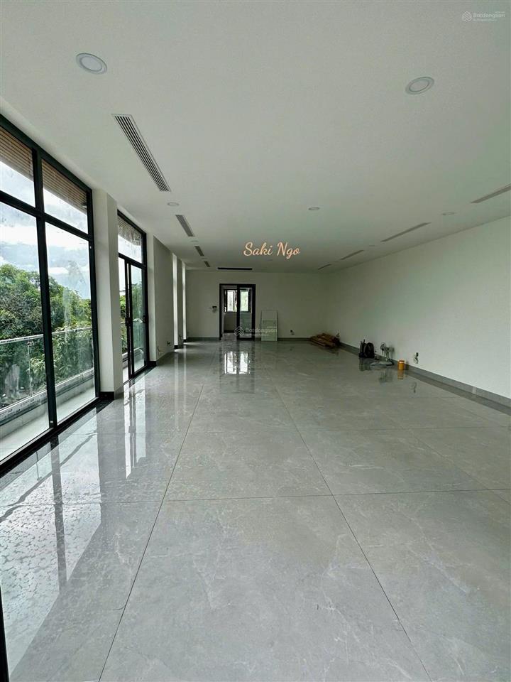 Cho thuê mặt bằng tầng 1 và 2 mở quán ăn, cafe hoặc văn phòng, showroom mt đường liên phường, q. tđ
