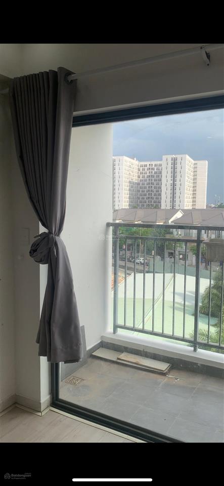 Bán chung cư 2pn hướng ban công đông nam giá rẻ 3,53 tỷ, diện tích 62m2
