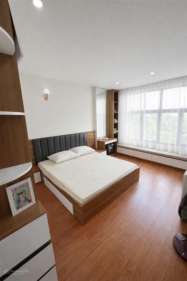 Bán nhà đường minh khai50m26 tầngô tô đỗnhà đẹp ở ngaytặng nội thất298t/m2