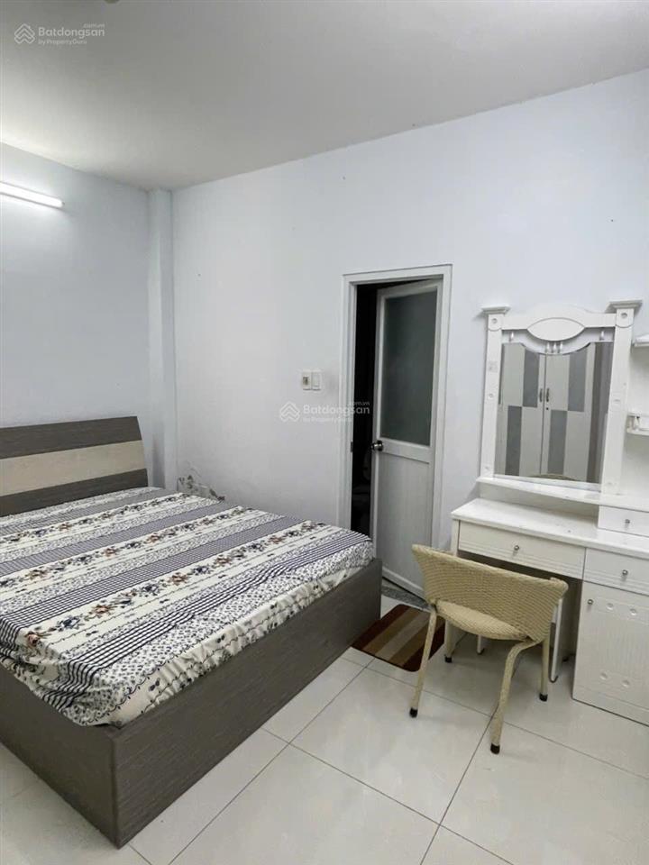 Cần bán chung cư tara residence quận 8  đã có sổ  81m2  2 phòng ngủ, 2wc tặng nội thất 4.1tỉ