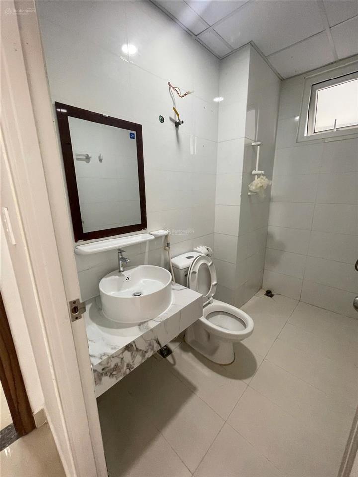 Còn căn topaz elite 2 phòng ngủ, 2wc 3.5 tỷ