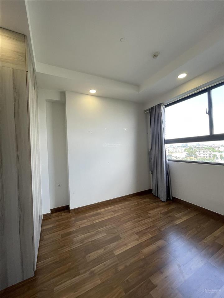 The pegasuite có sổ 2 phòng ngủ, 2wc 68m2 giá 4,350 tỷ