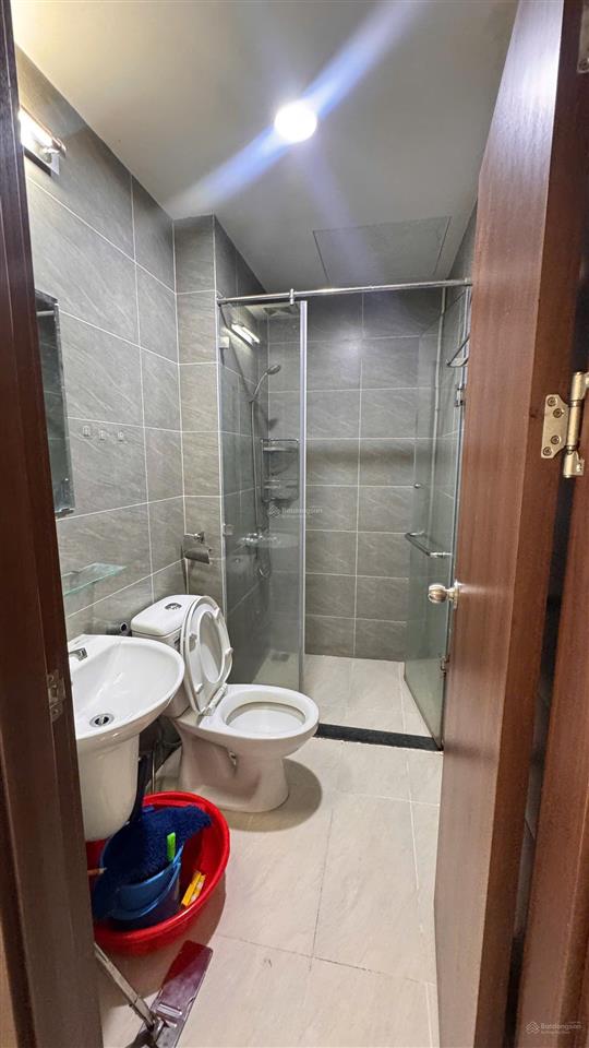 Bán căn green river phạm thế hiển q8 giá  với 70m2 2 phòng ngủ, 2wc