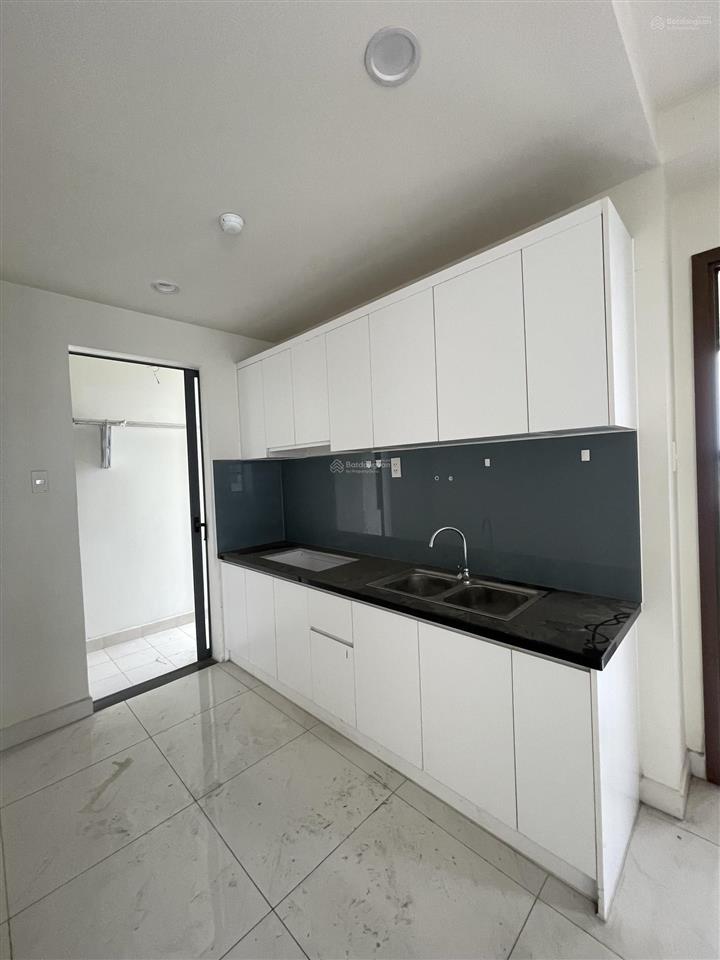 Bán căn green river phạm thế hiển q8 giá  với 70m2 2 phòng ngủ, 2wc