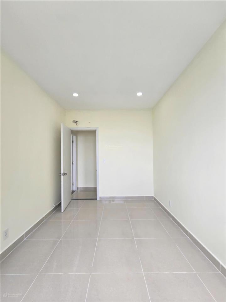 Kẹt vốn bán nhanh căn topaz elite 73m2 2 phòng ngủ, 2 wc 4tỉ020