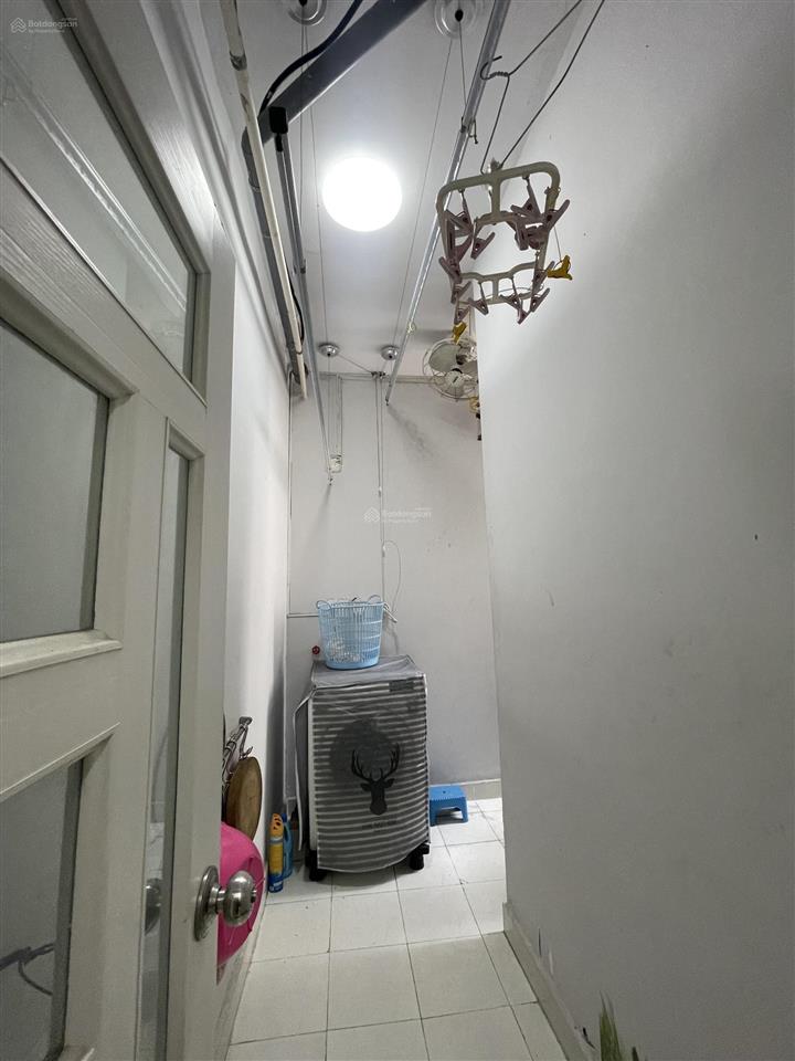 Topaz city cao lỗ 70m2 quận 8 giá 3.4tỉ có nội thất 2 phòng ngủ 2wc