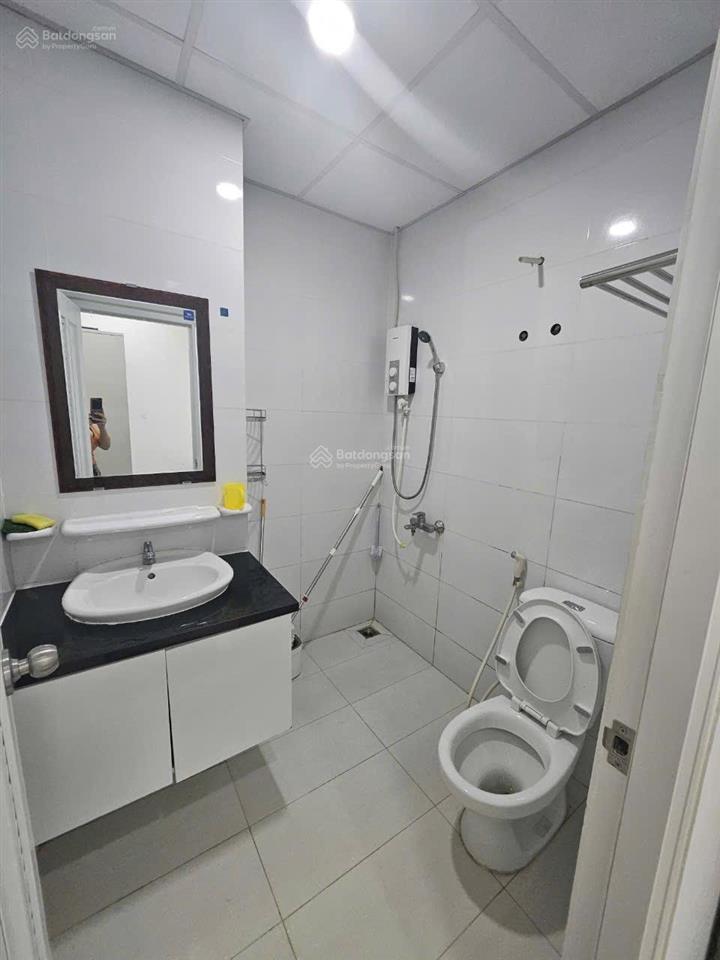 Bán căn topaz elite tòa aeon căn 2 phòng ngủ, 2wc 60m2 giá 3,8 tỉ sẵn nội thất