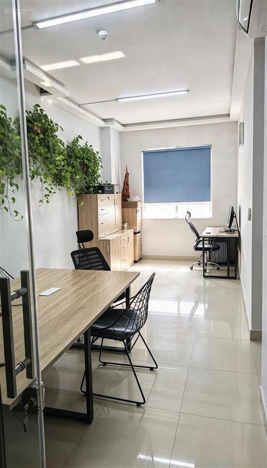 Topaz city 73m2 nội thất cơ bản 2 phòng ngủ, 2wc 3tỉ250