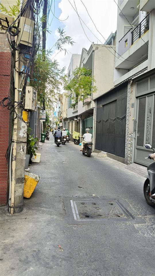 Nhà nở hậu, đường hồ xuân hương p14, ngay phan văn trị, nơ trang long, hẻm thông thuận tiện