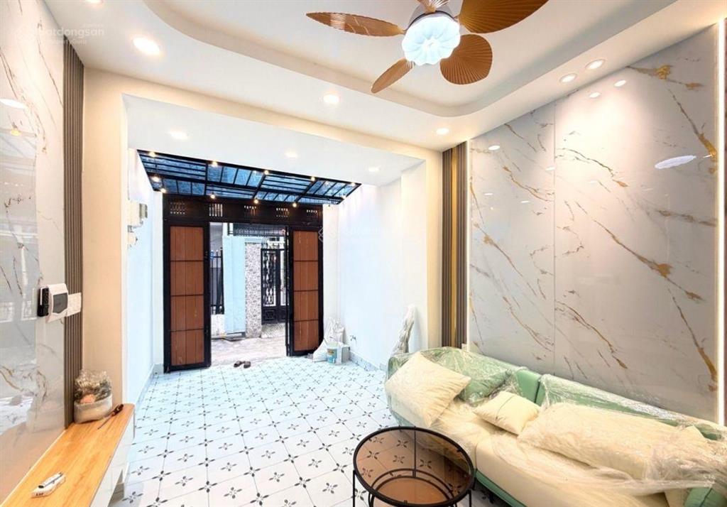 Bán nhà riêng 30m² huỳnh văn bánh, 3 tầng 5pn, 3wc hẻm 4m, 5,2 tỷ sổ hồng sạch.