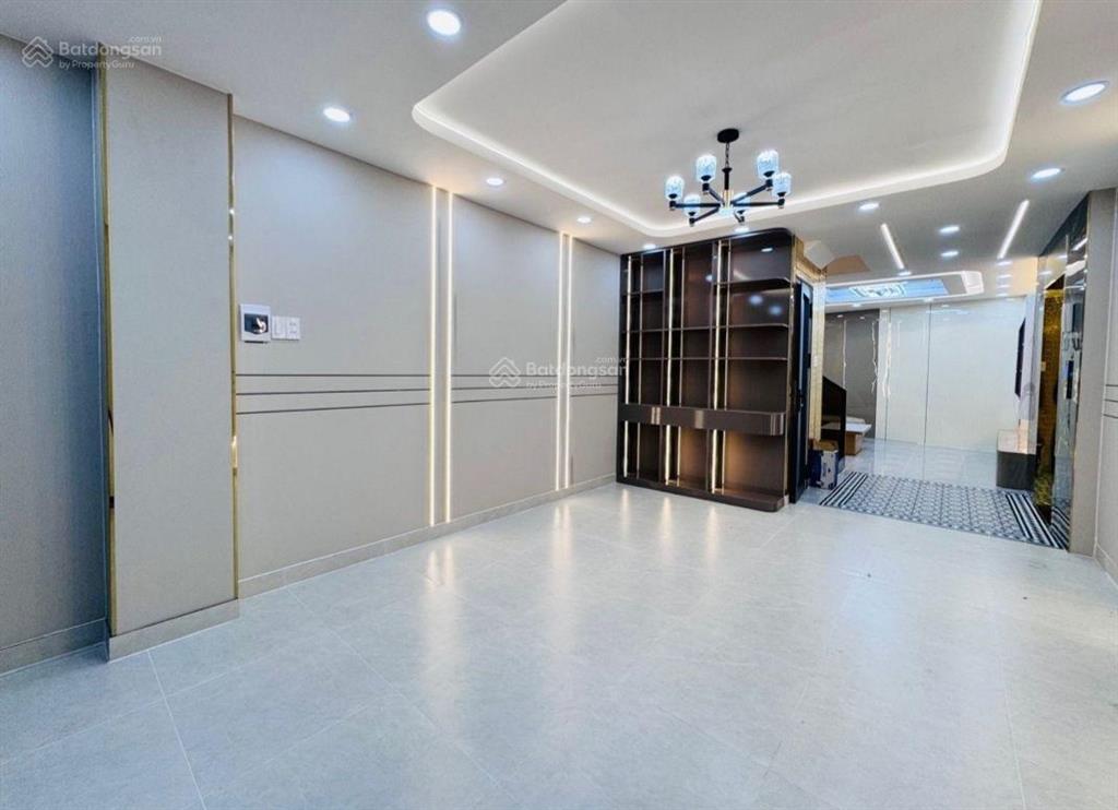 Nhà riêng 60m² đường nguyễn kiệm hẻm thông tứ tung full nội thất xịn. 3pn 3wc