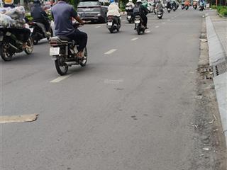Bán nhà riêng mặt tiền đường thích quảng đức 30 m2 nở hậu gần phan đăng lưu giảm mạnh giá 6,9 tỷ