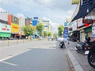 Bán nhà riêng đường bạch đằng p2 gần ngã tư hàng xanh, chợ bà chiều full nội thất, giá 4,7 tỷ tl.