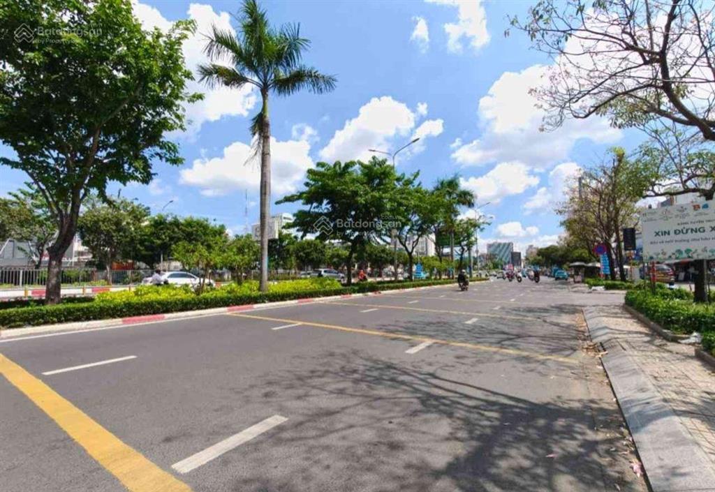 Chủ đổi nhà to, đường điện biên phủ. giảm mạnh 1,6 tỷ so với trước 30 m2 2 tầng giá 5,8 tỷ
