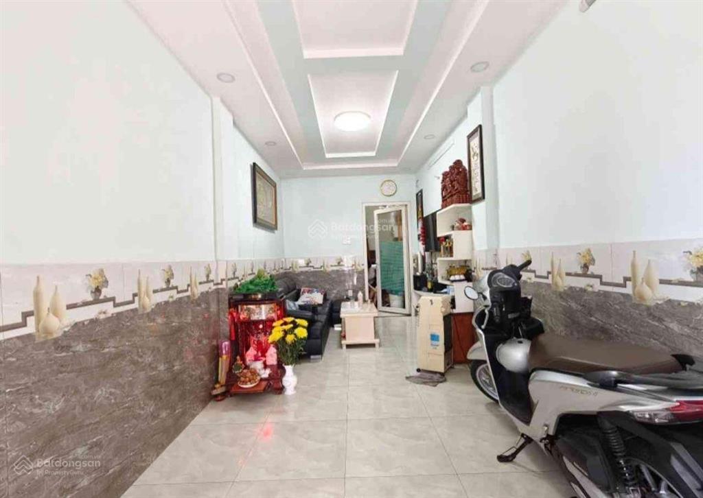 Nhà gần mặt tiền đường điện biên phủ, phường 25, ngã tư hàng xanh, ngang rộng 8,5m. kinh doanh tốt
