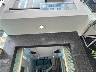 Bán nhà sổ sách chính chủ giấy tờ hợp pháp lí đầy đủ