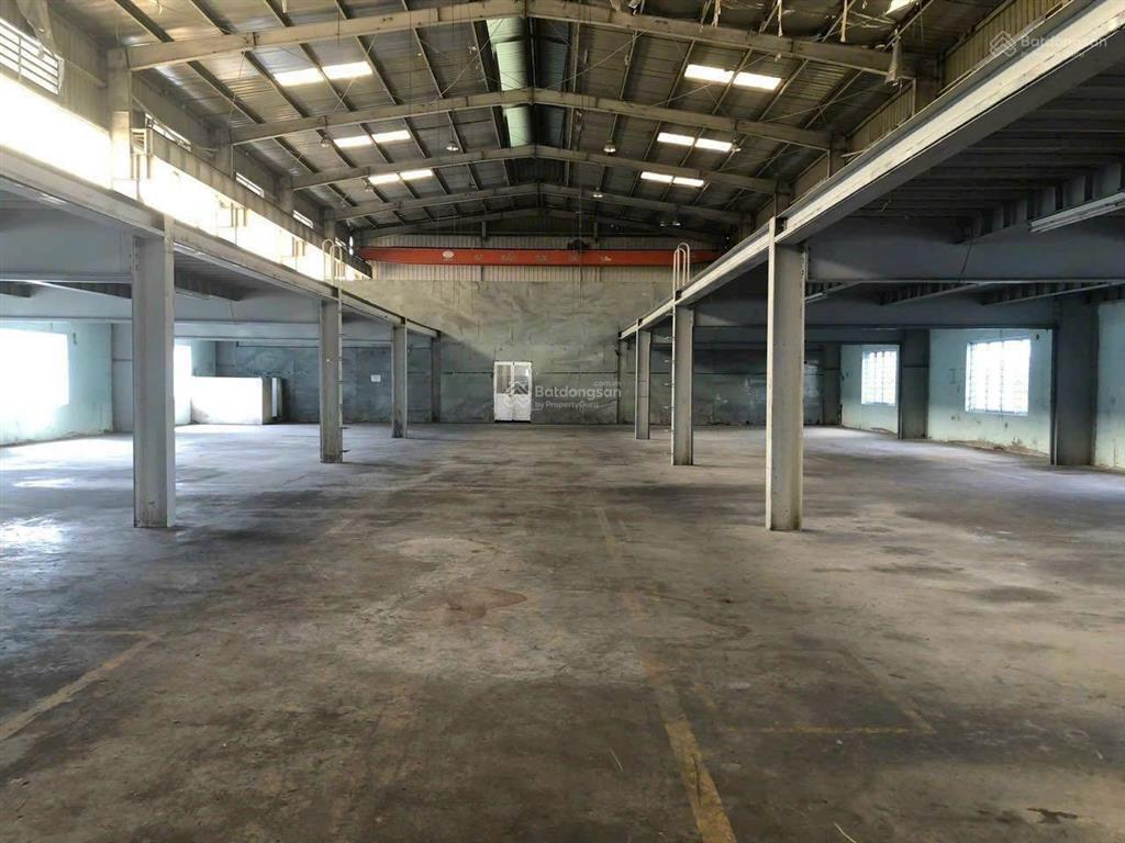 Cần cho thuê gấp 1000m2 kho, nhà xưởng trong kcn long hậu và ngoài kcn