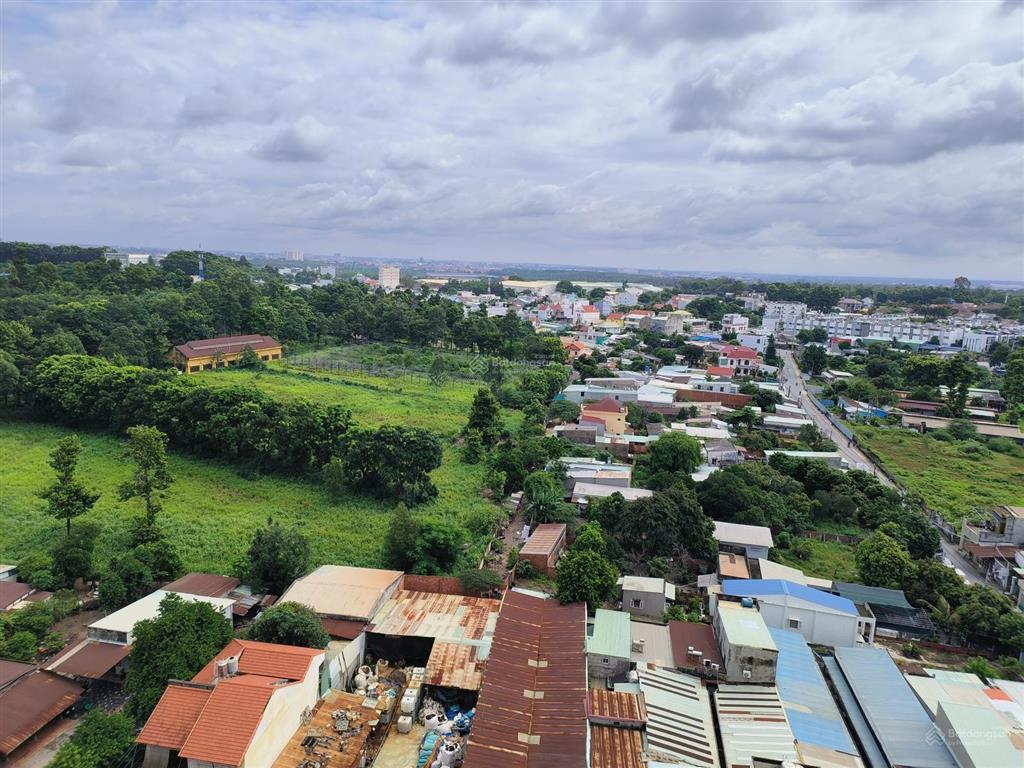 63.8m2, cho thuê chung cư 2 p ngủ, 1 p khách, 1 p bếp, 2 p vệ sinh, gần chợ, bệnh viện