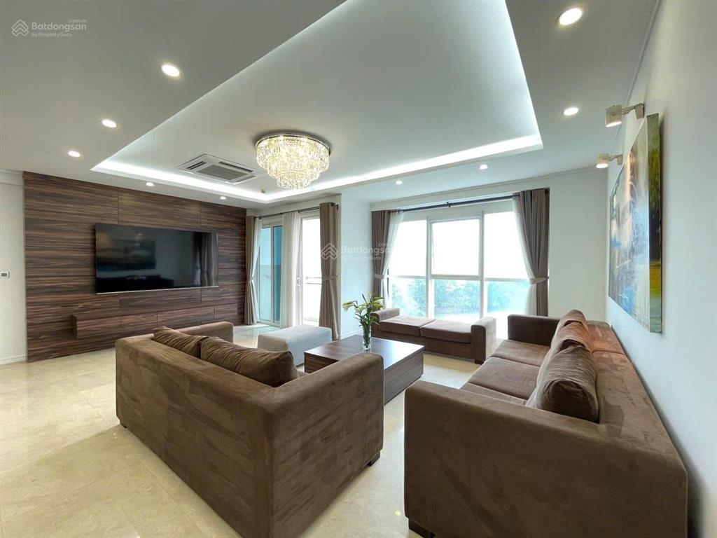 Bán căn hộ tòa e ciputra, dt 153m2 giá 12,8 tỷ.  e hường 0936 670 ***