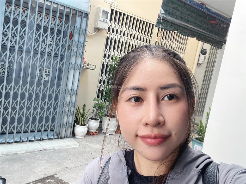 Bán nhà hậu giang83m2 nở hậu kdc hiện hữu  hẻm xe hơi đỗ cửa  nhỉnh 6tỷ .thương lượng