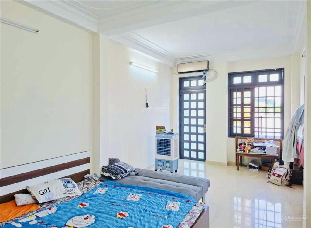 Bán nhà đẹp trục đường kinh dương vương, xe hơi ngủ trong nhà, 100m2, chỉ nhỉnh 6 tỷ