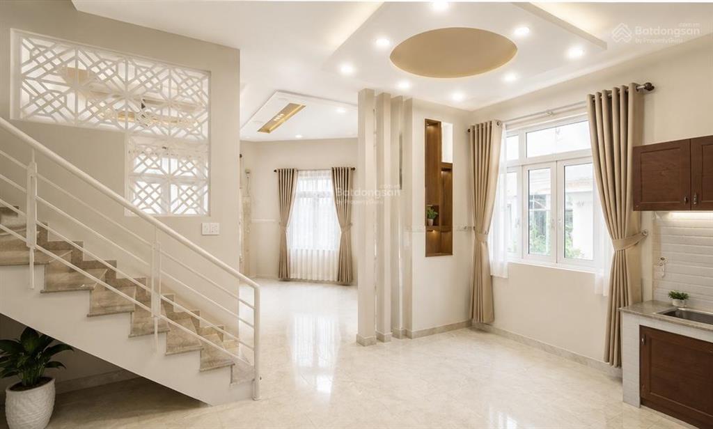 Giảm sâu chỉ còn 5 tỷ  nhà 70m²  trục đường số 7  giáp tên lửa  xe hơi tới nhà  vào ở ngay
