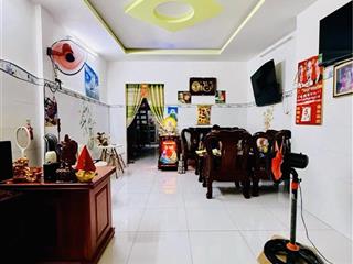 Nhà đẹp nguyễn văn luôngphú lâm  nhà 3 tầng nở hậu60m2  3 phòng ngủchỉ 4.xtỷ (mt2)