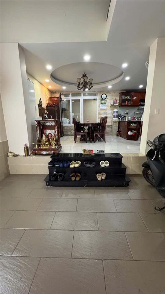 CHO THUÊ NHÀ MẶT TIỀN PHẠM CỰ LƯỢNG – CÁCH SÂN BAY CHỈ 500M