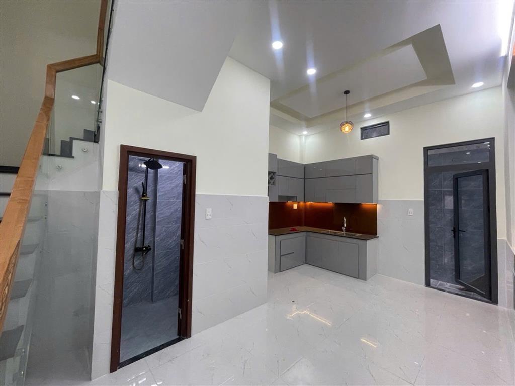 NHÀ 3 TẦNG LÀNG TĂNG PHÚ