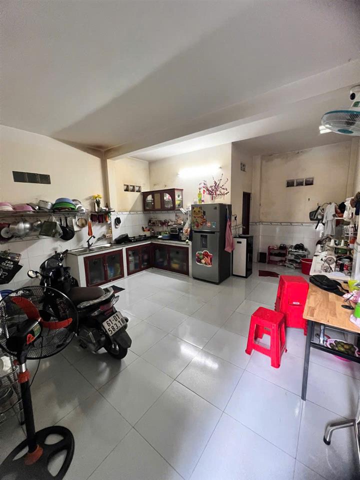BÁN NHÀ MẶT TIỀN DT743C – DĨ AN