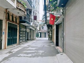 Bán nhà đẹp khu cổ nhuế  vị trí trung tâm bắc từ liêm 41m2 5pn ô tô đỗ cửa gần đh mỏ địa chất
