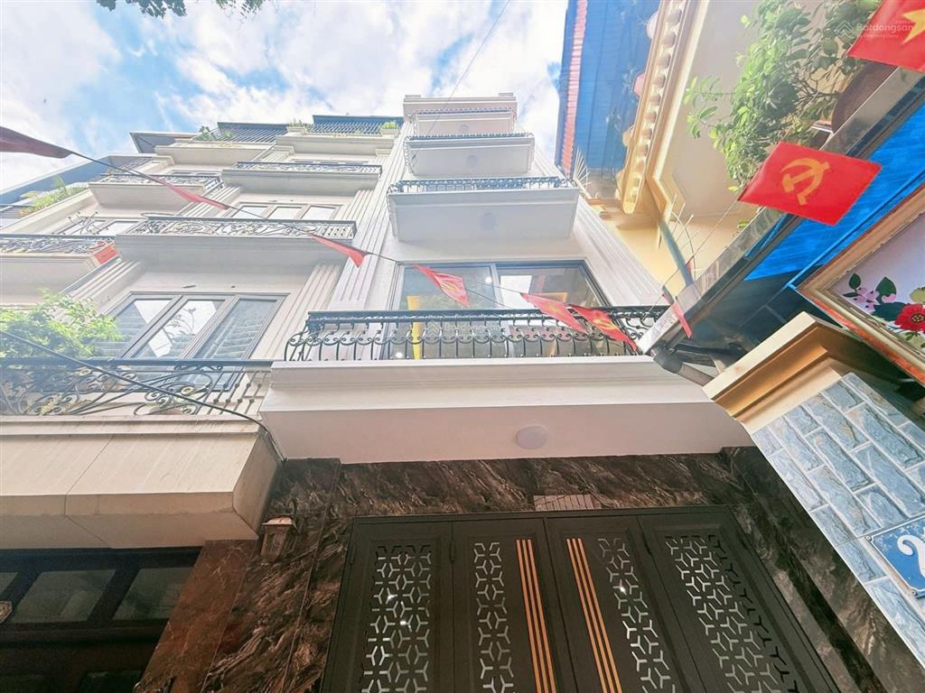 Bán nhà học viện tài chính, đức thắng, đông ngạc, vinhome chèm, 45m2, 5t, ô tô, 6.9 tỷ