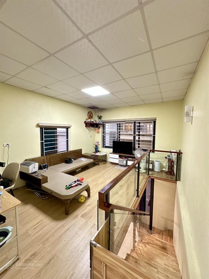 Bán nhà đức thắng, đông ngạc, đại học mỏ, học viện tài chính, lô góc 40m2, mt 4.5m, 6.5 tỷ
