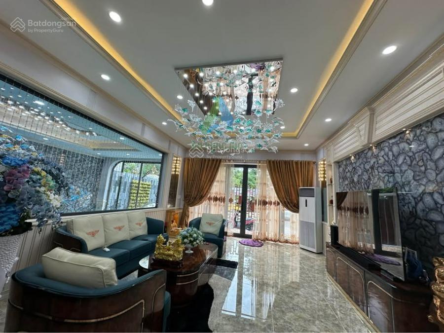 Bán biệt thự có hồ bơi 3 tầng đình văn chấp  244m2 mới đẹp giá 25 tỷ