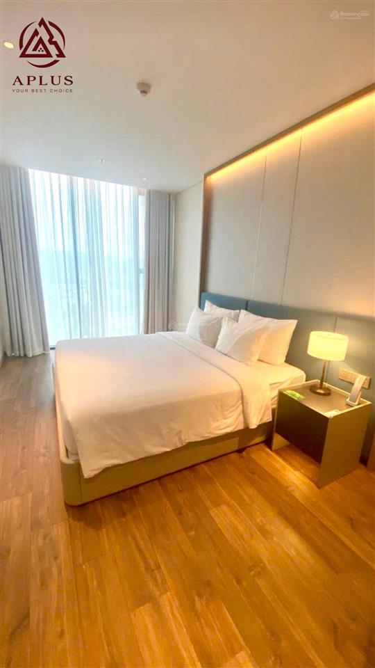 Bán rẻ nhất căn 2n tầng đẹp view chéo biển tòa a giá 4,5 tỷ  0978 788 ***