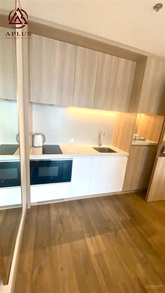 Studio view trực diện biển rẻ nhất  tòa a  tầng đẹp giá 3.2x tỷ  0978 788 ***
