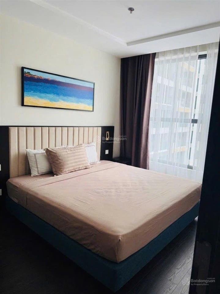 Bán 2n1vs tầng đẹp giá rẻ 2.3x tỷ the sapphire  0978 788 ***