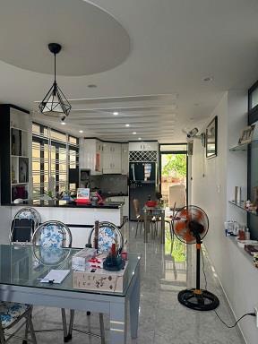 Cần chia tay căn villa