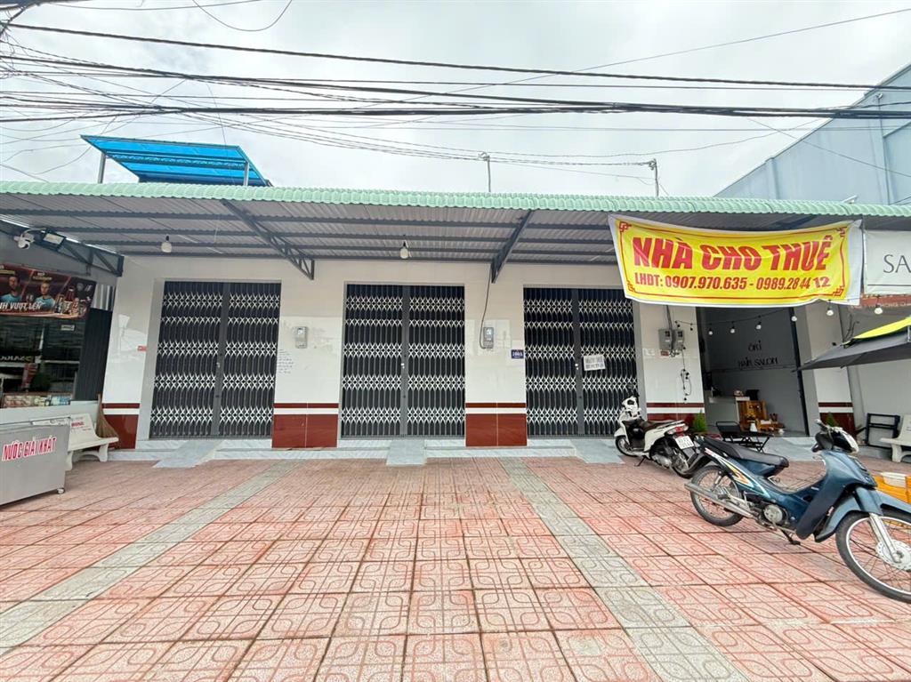CHO THUÊ NHÀ MẶT TIỀN QL1A – CHỈ 2 TRIỆU/THÁNG Ở LÂU DÀI  NHÀ MỚI  CÓ GÁC LỬNG
