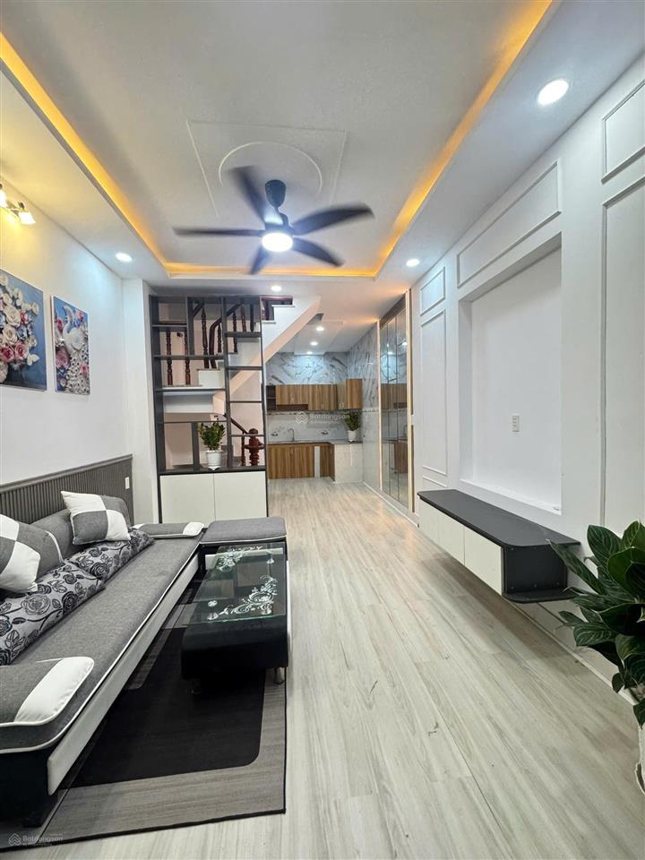 Bán nhà riêng đẹp tại nguyễn văn bứa, 44.3m2, 2pn, 2wc, mặt tiền rộng 3.5m