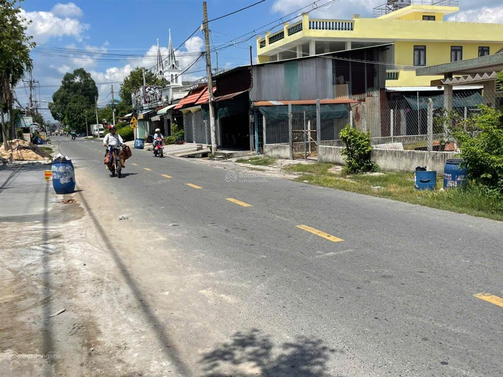 Đất ngộp mặt tiền đường 12m, xã tân thông hội củ chi, dt 6x32m, giá 1 tỷ có thương lượng thêm