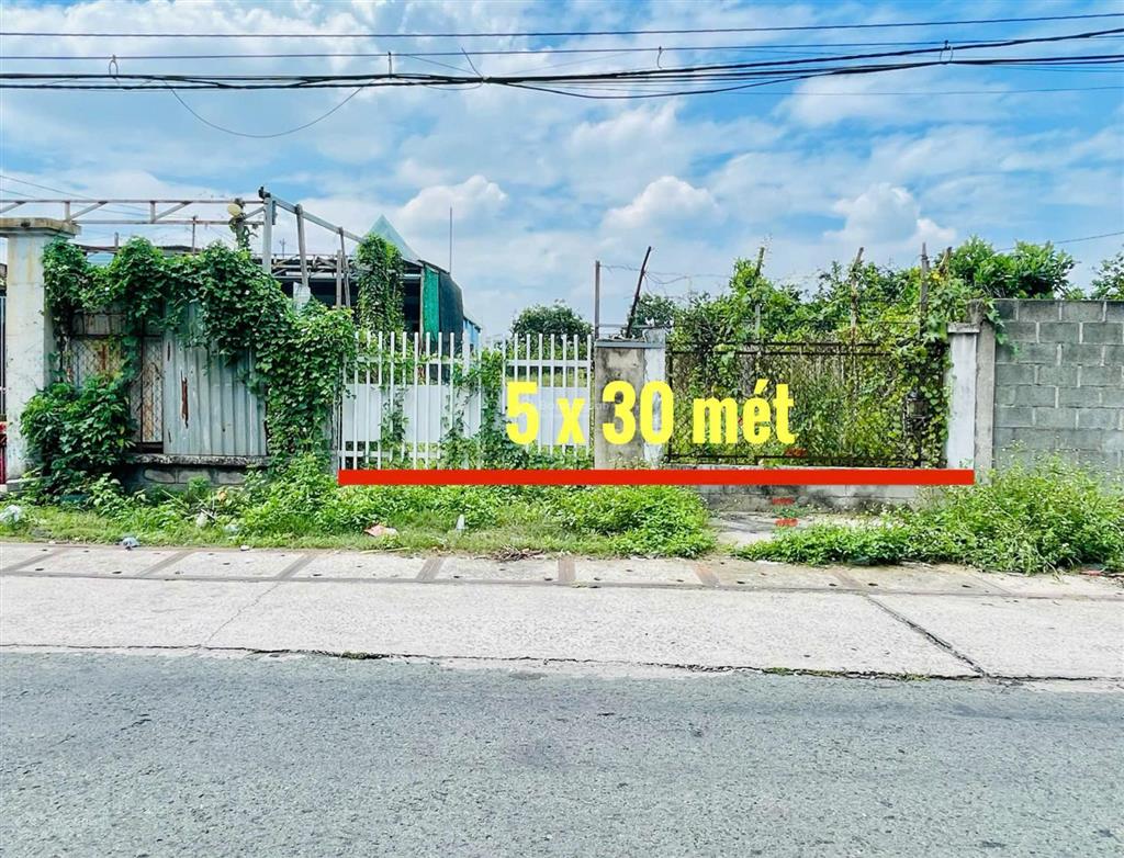 Đất ngộp mặt tiền đường 12m, dt5x30m shr  giá 900tr ngay chợ việt kiều củ chi