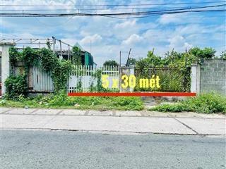 Đất ngộp mặt tiền đường 12m, dt5x30m shr  giá 900tr ngay chợ việt kiều củ chi